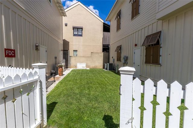 4 Downtown Founders Lane 4, Fairhope, AL 36532