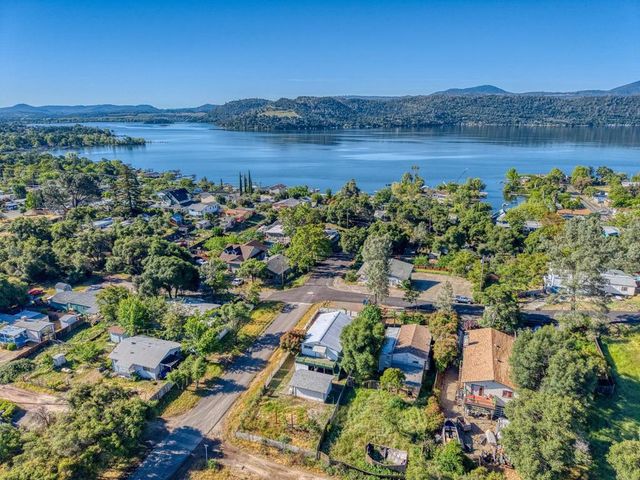 13590 Fair Oak Road, Clearlake, CA 95422