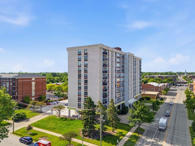 33 N Main Street 6G, Lombard, IL 60148