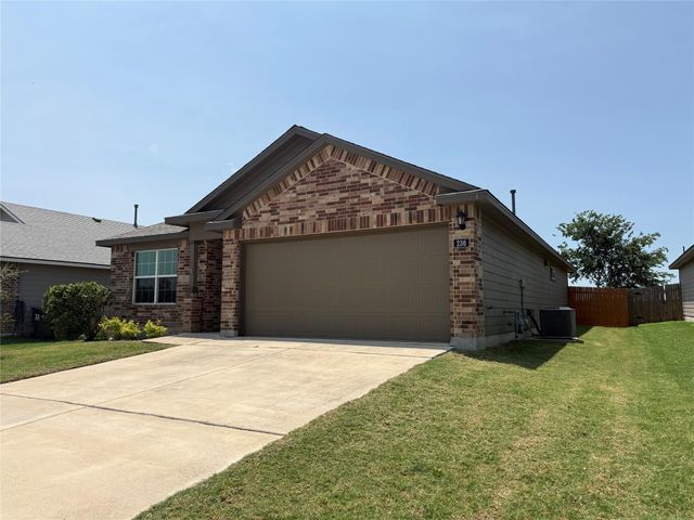 236 Lance TRL, San Marcos, TX 78666