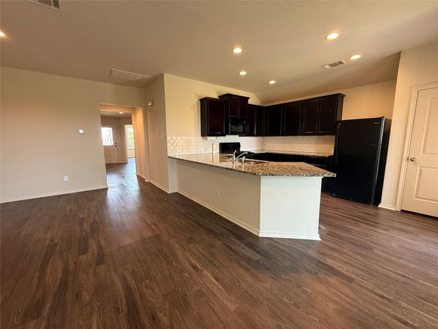 236 Lance TRL, San Marcos, TX 78666