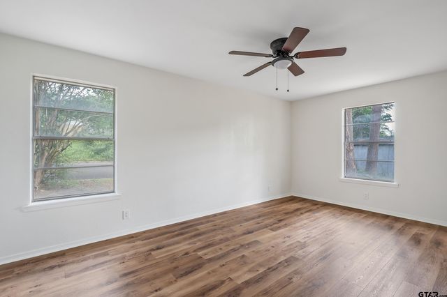 1602 Bowie Cir, Tyler, TX 75701