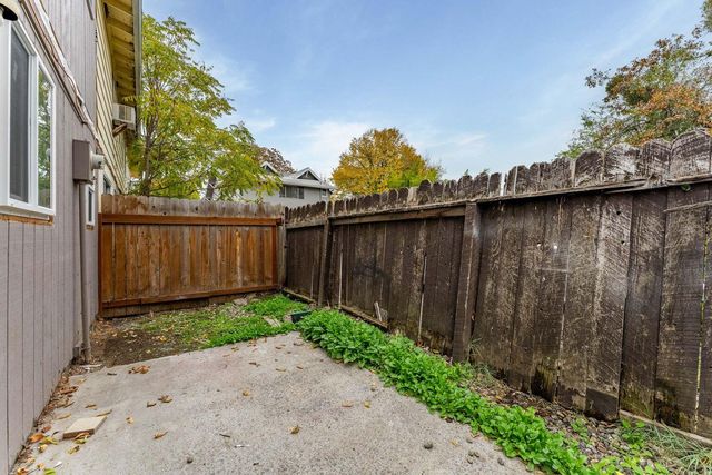 1215 W Main F, Medford, OR 97501