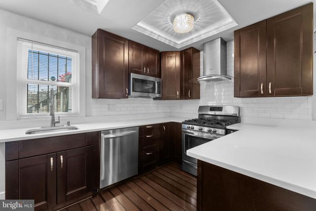 5209 5TH ST NW, Washington, DC 20011