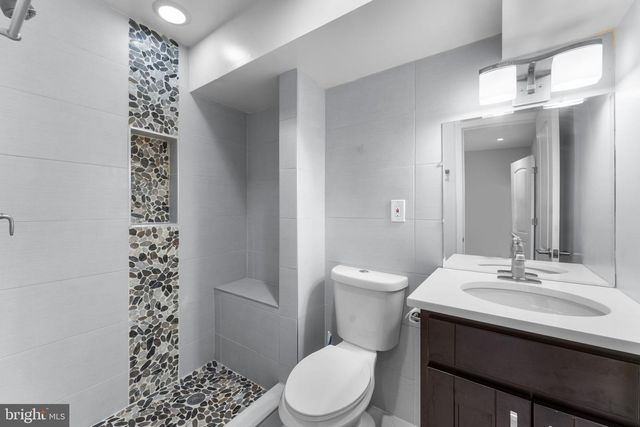 5209 5TH ST NW, Washington, DC 20011