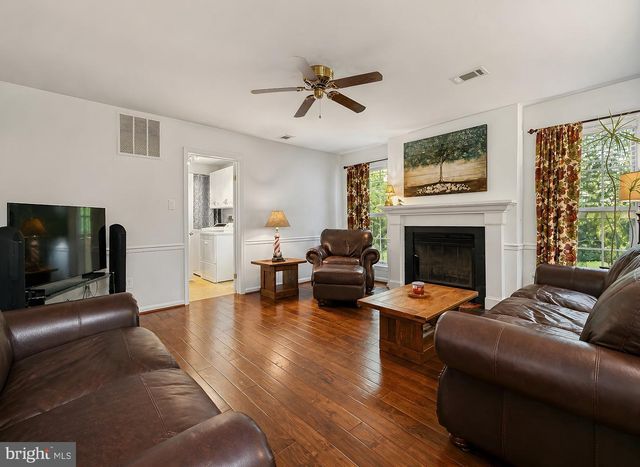 1331 REDWOOD CIR, La Plata, MD 20646