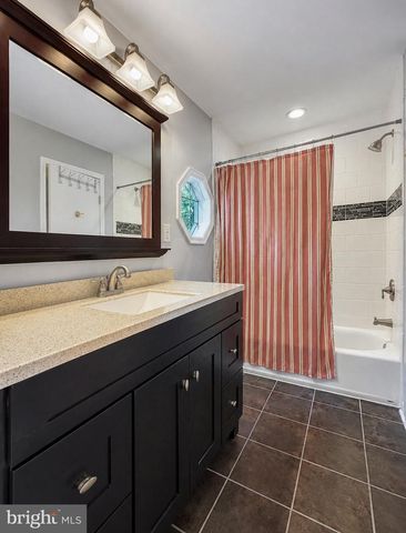 1331 REDWOOD CIR, La Plata, MD 20646