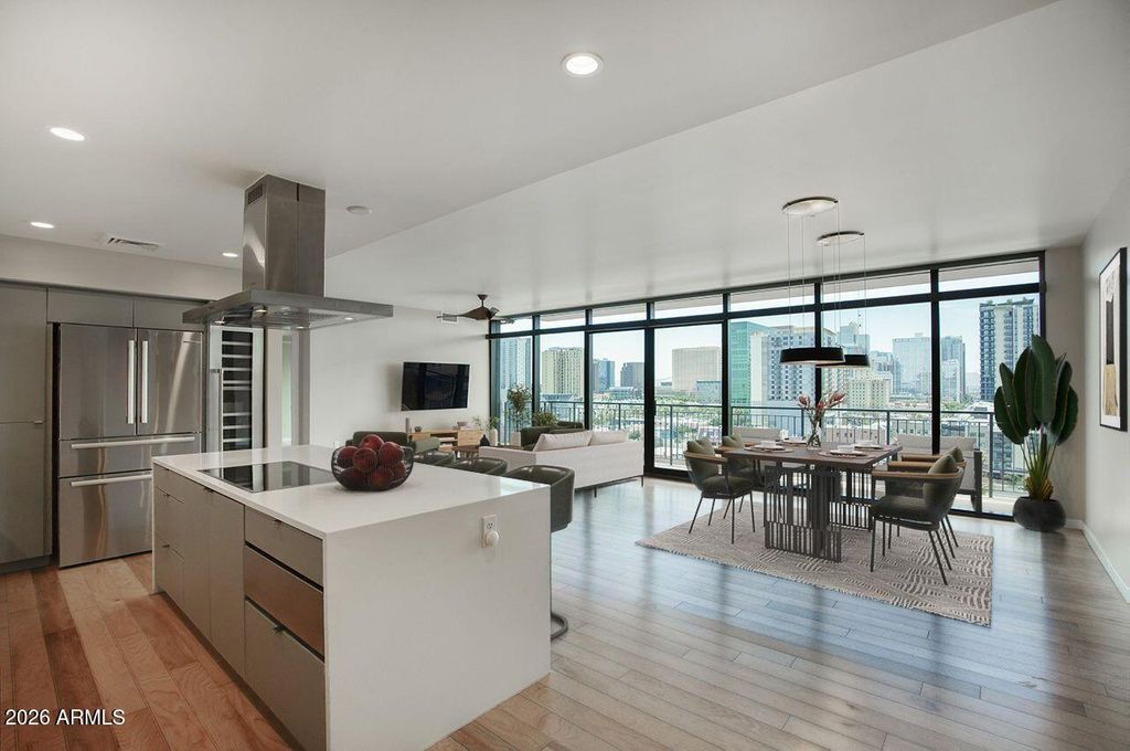200 W PORTLAND Street 1113, Phoenix, AZ 85003 — photo 2