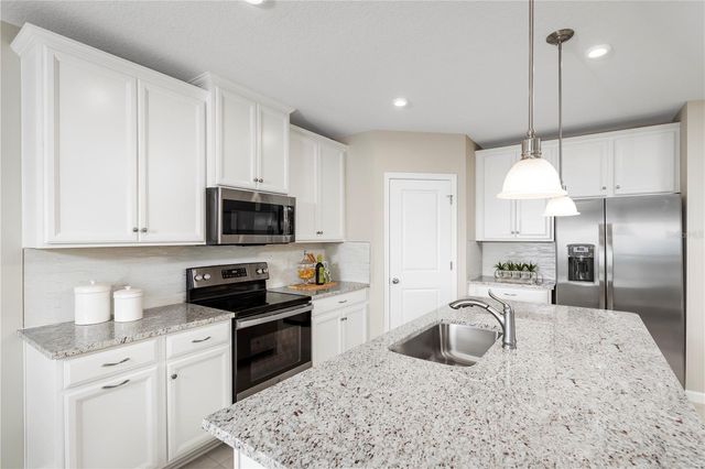 1729 W PALMS DRIVE, Port Charlotte, FL 33953