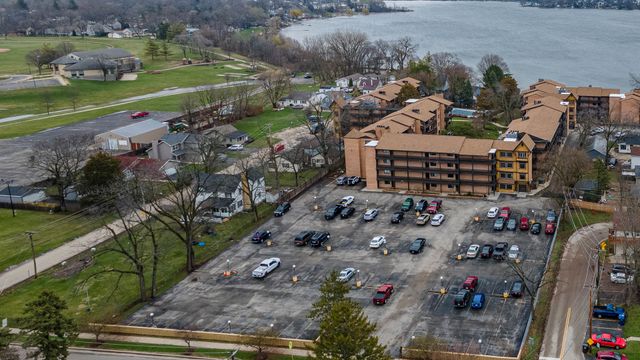 450 N Main Street S407A, Wauconda, IL 60084