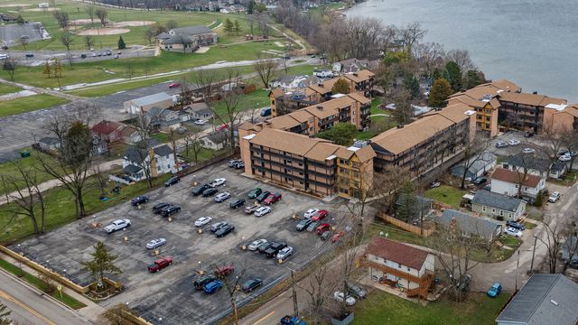 450 N Main Street S407A, Wauconda, IL 60084