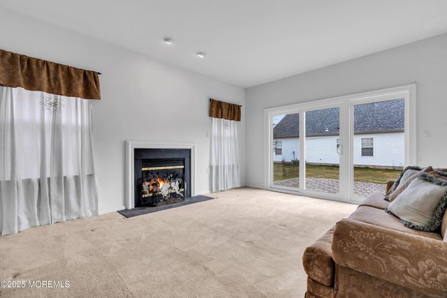 3 Baldwin Drive, Manchester, NJ 08759