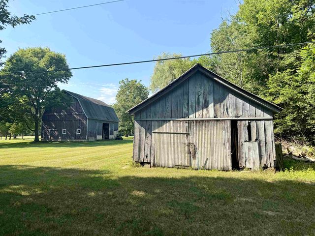 7310 Seymour Road, Flushing Twp, MI 48433