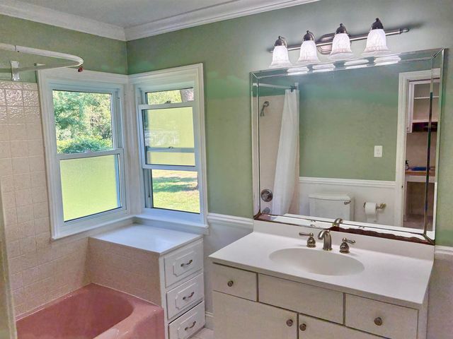 7310 Seymour Road, Flushing Twp, MI 48433