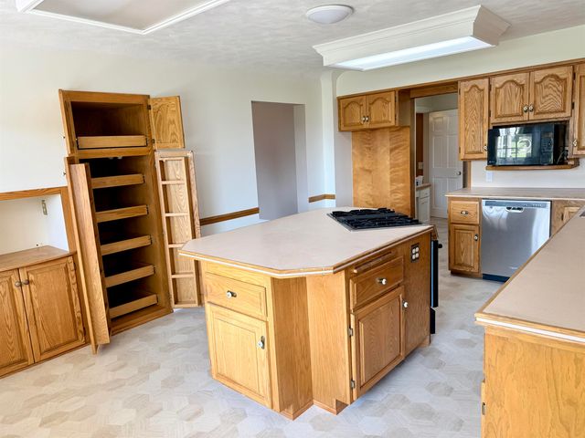 7310 Seymour Road, Flushing Twp, MI 48433