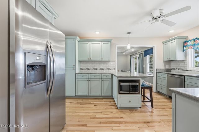 265 Creek View Drive, Sunset Beach, NC 28468