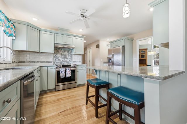 265 Creek View Drive, Sunset Beach, NC 28468