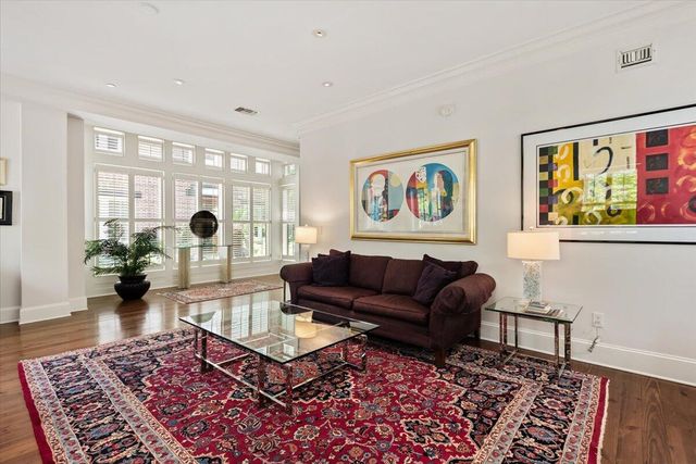 32 Prioleau Street A, Charleston, SC 29401