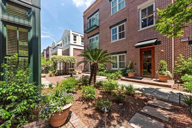 32 Prioleau Street A, Charleston, SC 29401