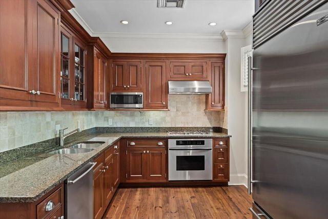 32 Prioleau Street A, Charleston, SC 29401