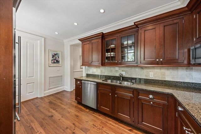 32 Prioleau Street A, Charleston, SC 29401