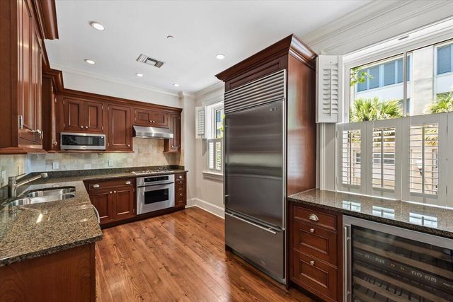 32 Prioleau Street A, Charleston, SC 29401