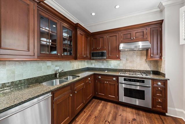 32 Prioleau Street A, Charleston, SC 29401