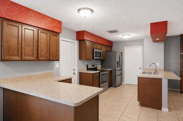 408 LANIER LANE, Winter Haven, FL 33884