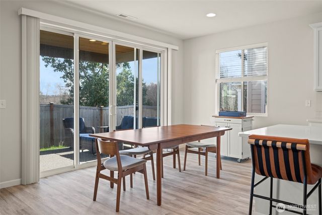 10352 Chimes Place NW, Bremerton, WA 98311