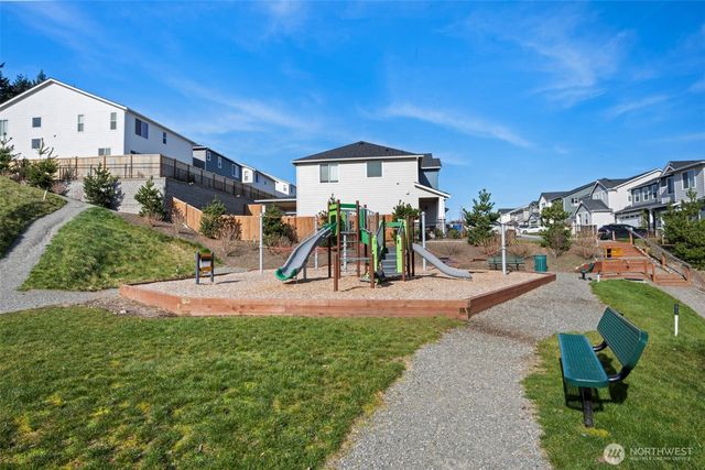 10352 Chimes Place NW, Bremerton, WA 98311
