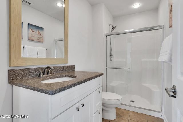 27 Arnold Avenue, Point Pleasant Beach, NJ 08742