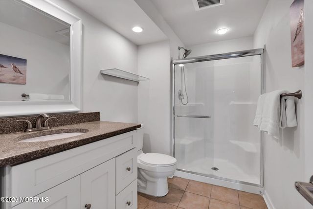 27 Arnold Avenue, Point Pleasant Beach, NJ 08742
