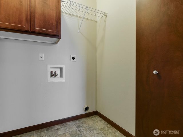 4649 Helena Avenue SE, Lacey, WA 98503