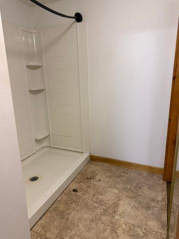 402 W Main St, Steamboat Rock, IA 50672