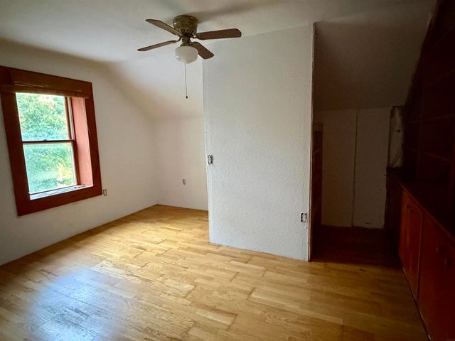 402 W Main St, Steamboat Rock, IA 50672