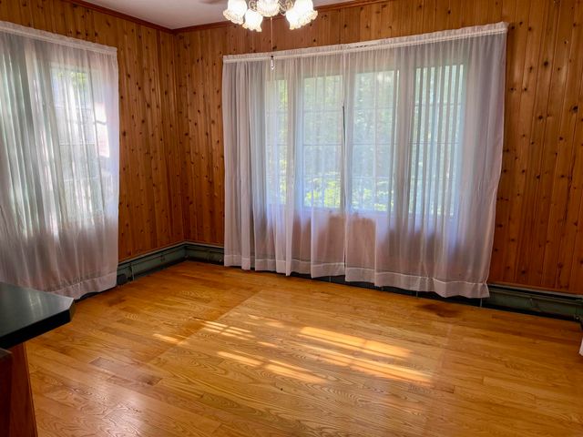 402 W Main St, Steamboat Rock, IA 50672