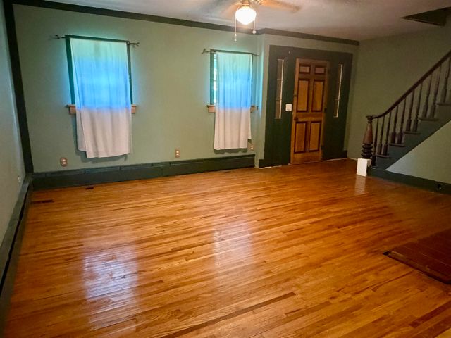 402 W Main St, Steamboat Rock, IA 50672