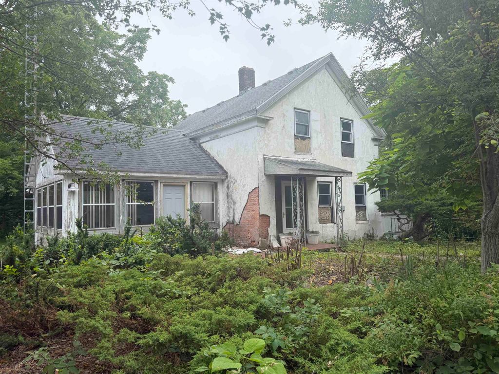 402 W Main St, Steamboat Rock, IA 50672