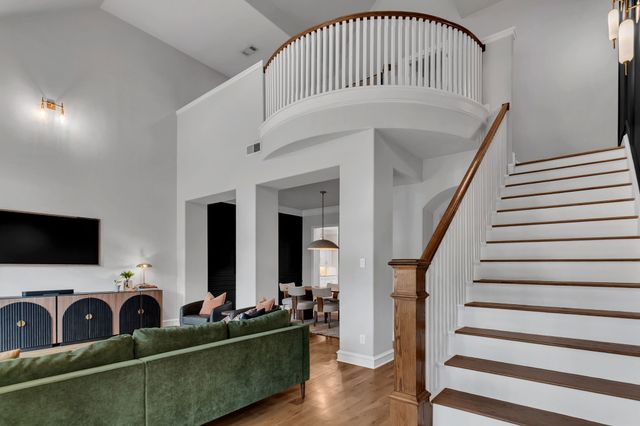 608 Logans Lane, Southlake, TX 76092