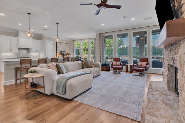 608 Logans Lane, Southlake, TX 76092