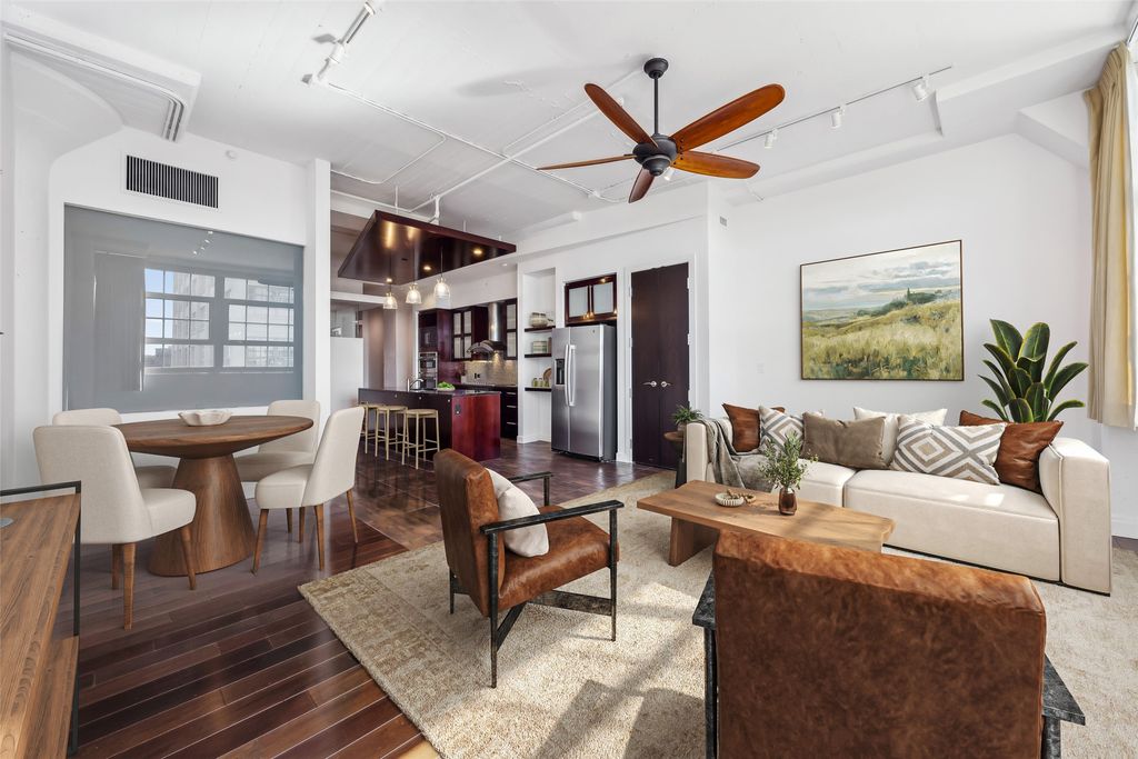 2600 W 7th Street 2416, Fort Worth, TX 76107