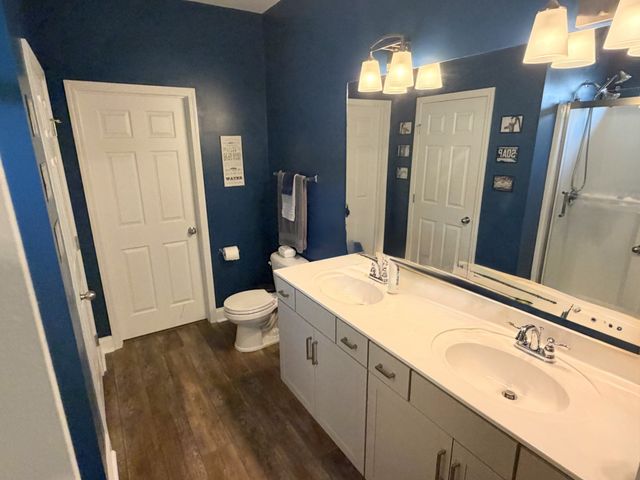 1036 Westgate Dr, Gallatin, TN 37066