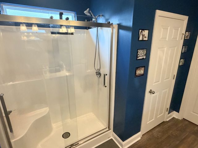 1036 Westgate Dr, Gallatin, TN 37066