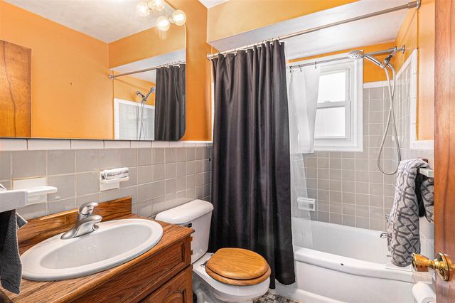 30801 Pardo Street, Garden City, MI 48135