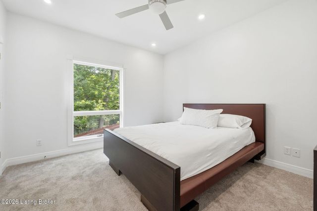4303 Twin Elms Ct, Louisville, KY 40241