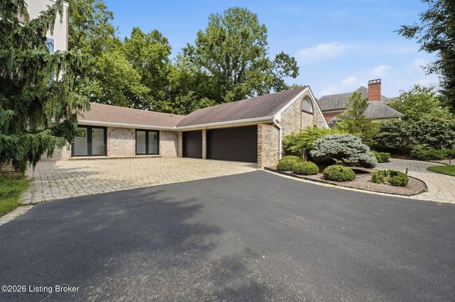 4303 Twin Elms Ct, Louisville, KY 40241