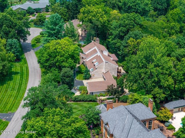 4303 Twin Elms Ct, Louisville, KY 40241