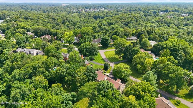 4303 Twin Elms Ct, Louisville, KY 40241