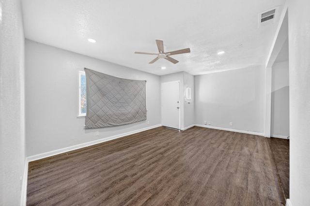 622 S 11th Street, Fresno, CA 93702