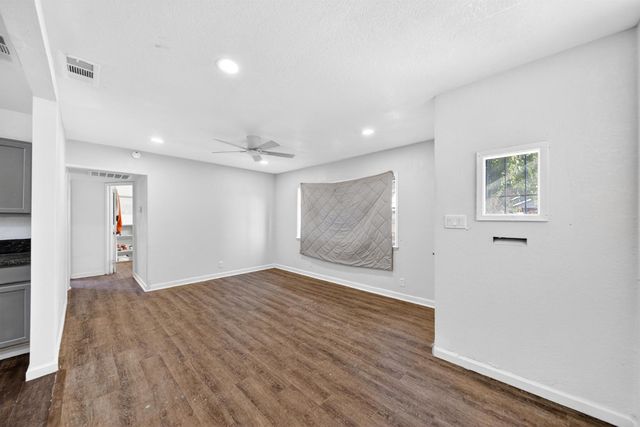 622 S 11th Street, Fresno, CA 93702